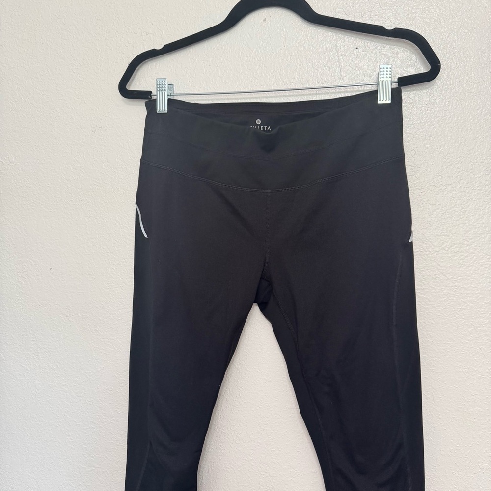 Athleta Black Powder Peak Leggings Size Medium Black - Picture 6 of 9
